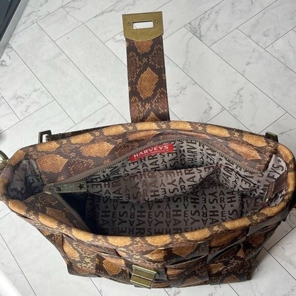 Harveys Woven Brown and Tan Shoulder Bag - Picture 4 of 4